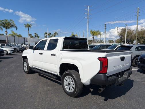 2025 Toyota Tacoma SR