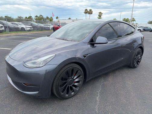 Gray 2022 Tesla Model Y Performance Dual Motor All-Wheel Drive