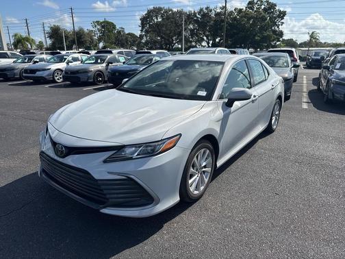 2023 Toyota Camry LE