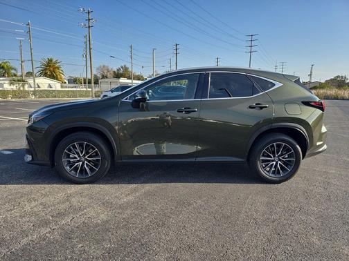 2025 Lexus NX 350h Premium
