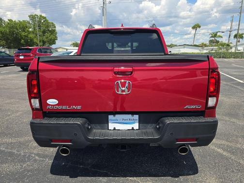 Radiant Red 2021 Honda Ridgeline RTL-E