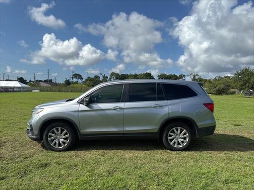 2020 Honda Pilot 2WD LX