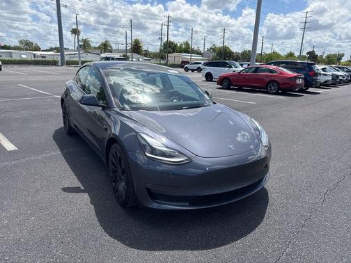 Midnight Silver Metallic 2023 Tesla Model 3 Performance