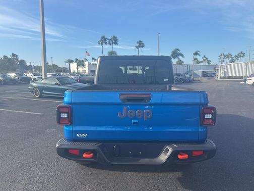 2021 Jeep Gladiator Mojave 4x4