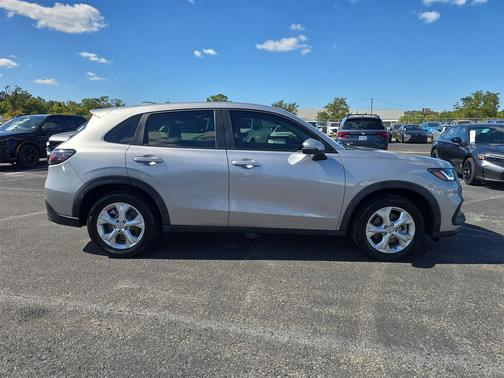 2023 Honda HR-V LX