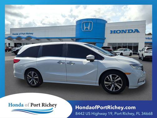 Platinum White Pearl 2022 Honda Odyssey Touring