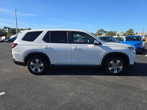 2023 Honda Pilot 2WD EX-L 8 Passenger