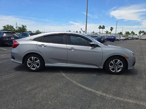 Silver Metallic 2017 Honda Civic LX