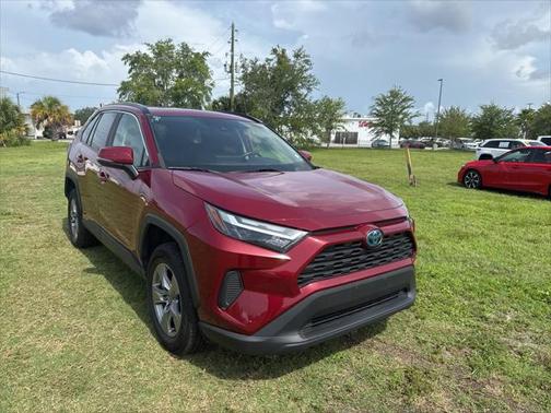 2023 Toyota RAV4 Hybrid XLE