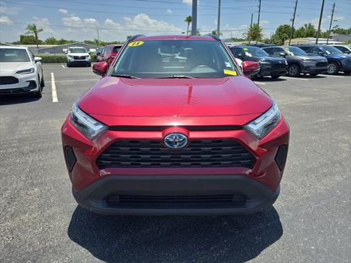 2023 Toyota RAV4 Hybrid XLE