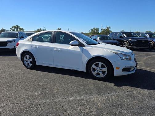 2015 Chevrolet Cruze 1LT