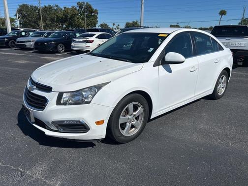 2015 Chevrolet Cruze 1LT