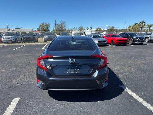 2018 Honda Civic EX