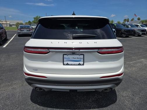 2022 Lincoln Corsair Standard