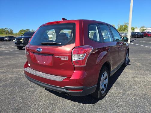 Venetian Red Pearl 2016 Subaru Forester 2.5i