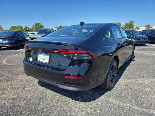 2025 Honda Accord Sport SE 1.5T