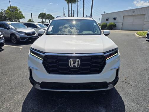 2025 Honda Pilot Elite