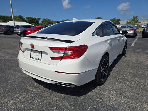 Platinum White Pearl 2018 Honda Accord EX-L 2.0T