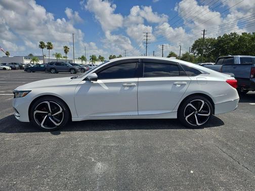 Platinum White Pearl 2018 Honda Accord EX-L 2.0T