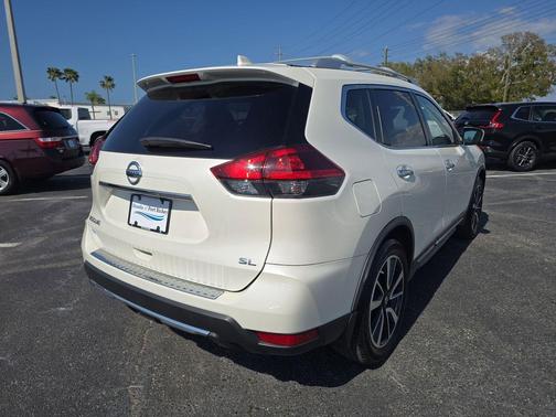 2018 Nissan Rogue SL