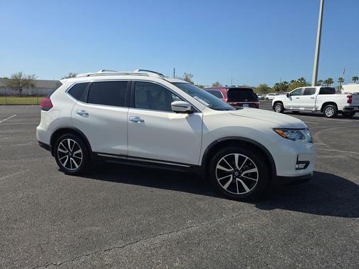 2018 Nissan Rogue SL