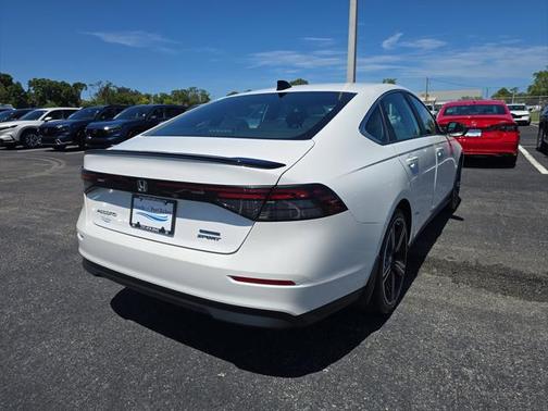 2023 Honda Accord Hybrid Base