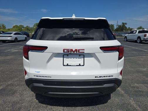 Summit White 2025 GMC Terrain FWD Elevation