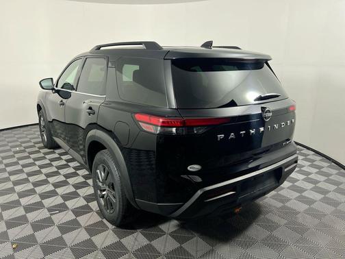 Super Black 2024 Nissan Pathfinder SV 4WD
