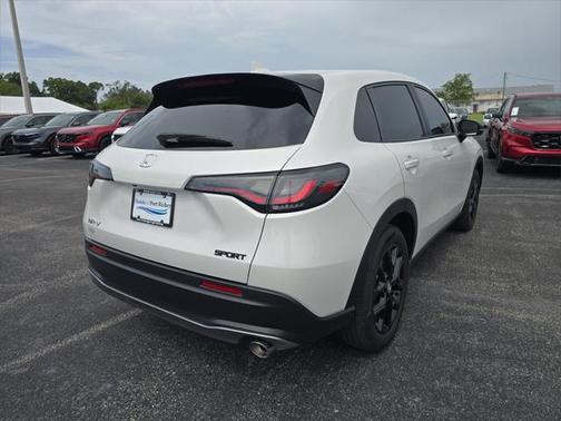 2025 Honda HR-V 2WD Sport