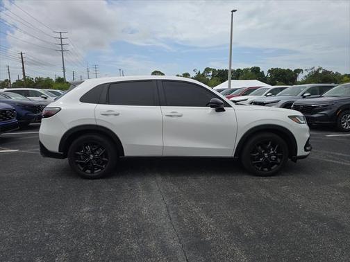 2025 Honda HR-V 2WD Sport