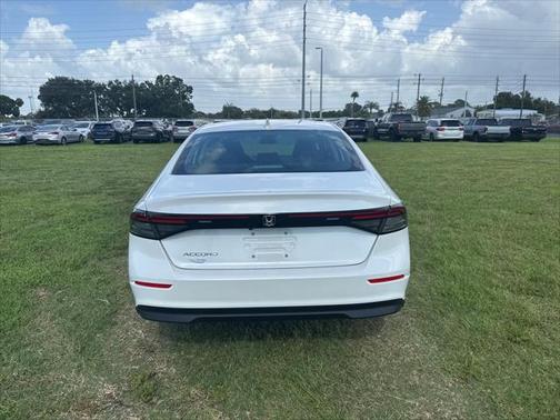 2024 Honda Accord LX 1.5T