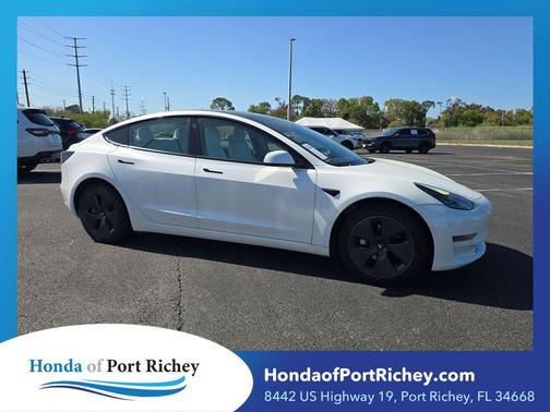 2021 Tesla Model 3 Standard Range Plus