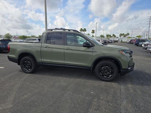 Ash 2026 Honda Ridgeline TrailSport+