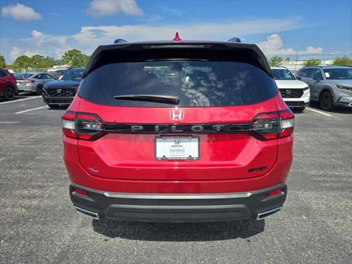 2024 Honda Pilot Sport