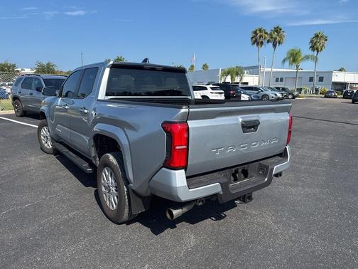 2024 Toyota Tacoma SR5