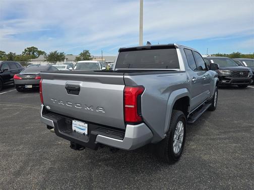 2024 Toyota Tacoma SR5