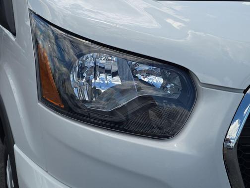 Oxford White 2024 Ford Transit-350 XLT