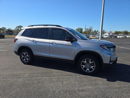 2023 Honda Passport AWD TrailSport