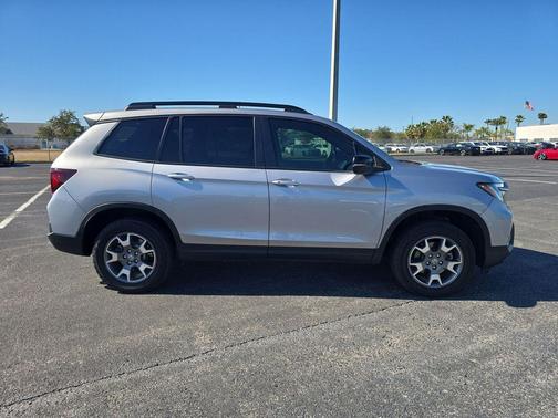 2023 Honda Passport AWD TrailSport
