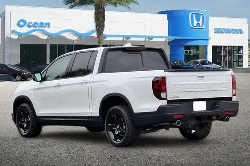 2025 Honda Ridgeline Black
