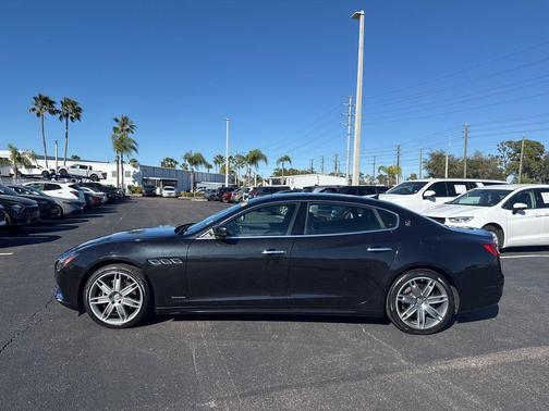2018 Maserati Quattroporte S GranLusso