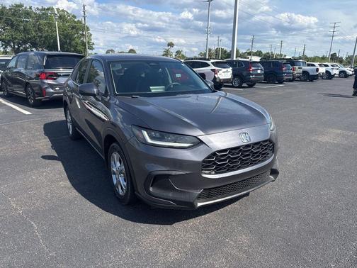 Modern Steel Metallic 2023 Honda HR-V LX