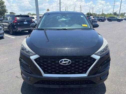 Black Noir Pearl 2019 Hyundai TUCSON SE