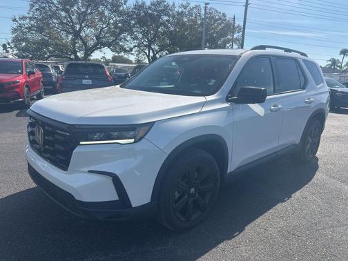 2025 Honda Pilot Black Edition