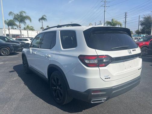 2025 Honda Pilot Black Edition