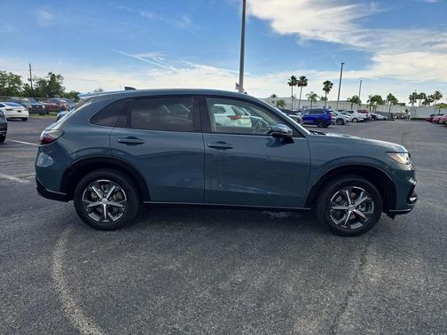 Modern Steel Metallic 2025 Honda HR-V EX-L
