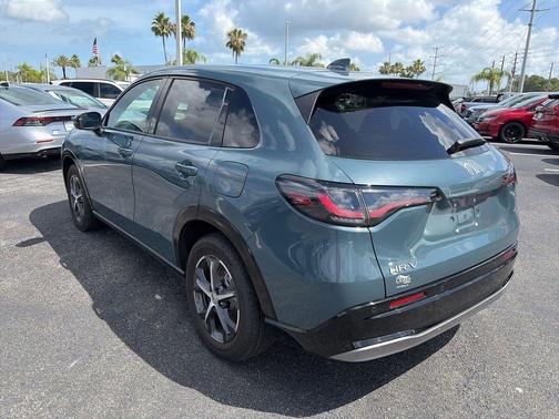Modern Steel Metallic 2025 Honda HR-V EX-L