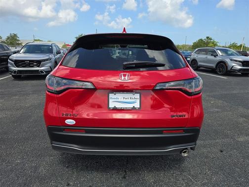 2026 Honda HR-V 2WD Sport