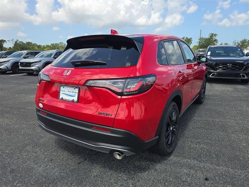 2026 Honda HR-V 2WD Sport