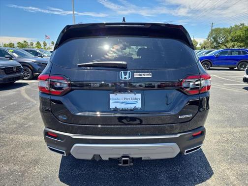 2025 Honda Pilot Touring 8-Passenger